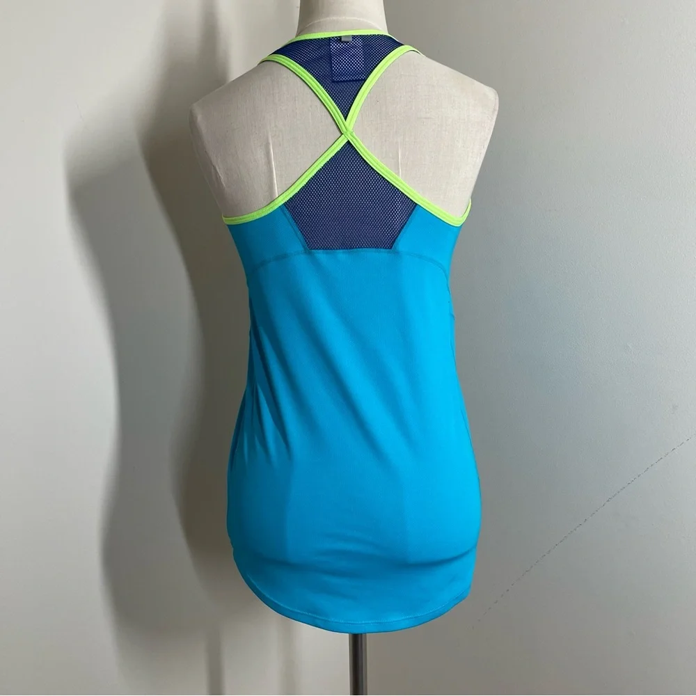 Nike excellent preowned